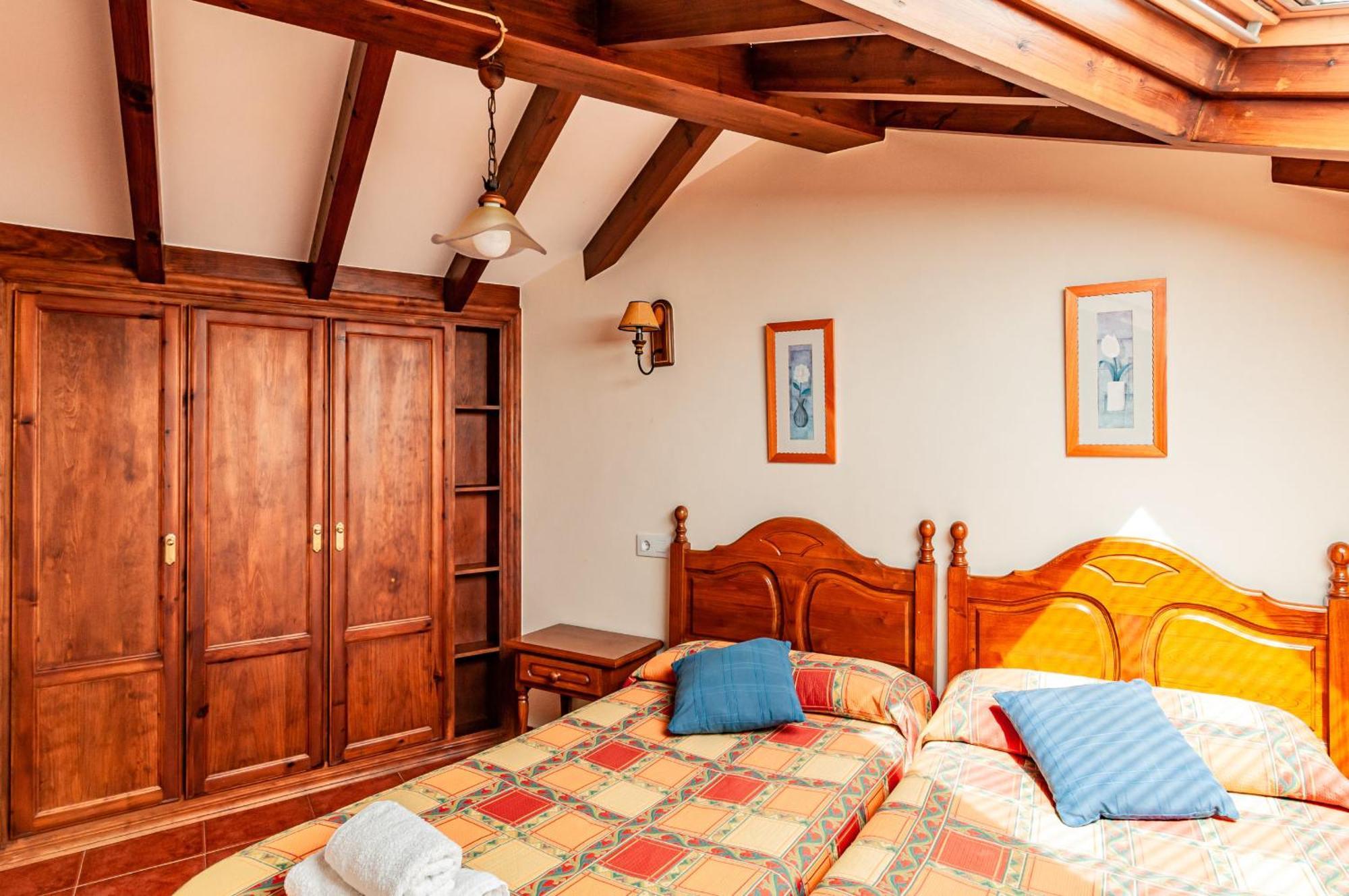 Apartamentos La Regoria Arenas de Cabrales Kültér fotó