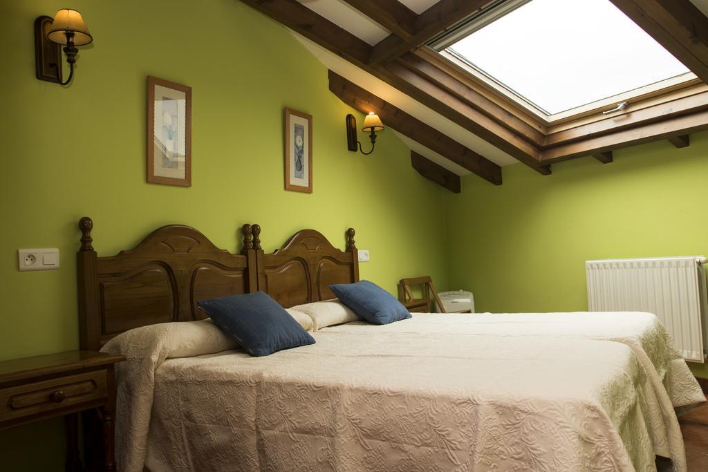 Apartamentos La Regoria Arenas de Cabrales Kültér fotó